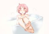 Yuzuko in a bathtub