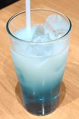 d03