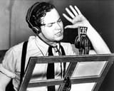 Orson-Welles-dramatic-moment-in-his-War-of-the-Worlds-radio-broadcast-24x30-poster_181bc011-e85c-4887-88e5-380381837c67.d98ae98e99c719db68fe800e09fd7160