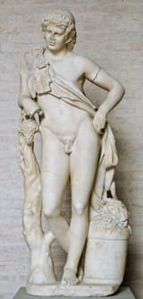 800px-Leaning_satyr_Glyptothek_Munich_228
