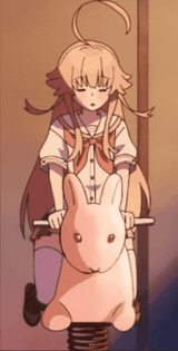 Hinami_riding_a_big_pink_toy