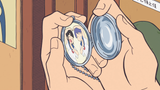 Locket-Mitsuri-Ecchan