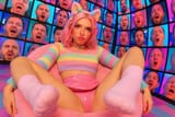 Throne Girl