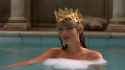Hailuo_Video_Close up shot of Taylor Swift _400658491745357828_thumb.jpg
