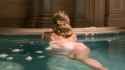 Hailuo_Video_Close up shot of Taylor Swift _400800829633331203_thumb.jpg