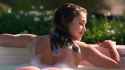 Hailuo_Video_Close up shot of Hailee Steinf_401622292372230149_thumb.jpg