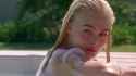 Hailuo_Video_Close up shot of Elle Fanning _401749550122504199_thumb.jpg