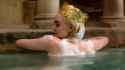 Hailuo_Video_Close up shot of Elle Fanning _401739322324791303_thumb.jpg