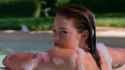 Hailuo_Video_Close up shot of Emma Stone le_401872472631828484_thumb.jpg