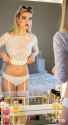 Hailuo_Video_flirty expression, lifts her t_399670510653882376_thumb.jpg