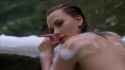 Hailuo_Video_Close up shot of Scarlett Joha_402189629055975434_thumb.jpg