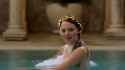 Hailuo_Video_Close up shot of Emma Stone sw_405483533361319942_thumb.jpg
