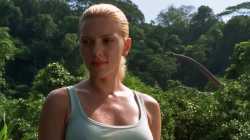Hailuo_Video_The actress Scarlett Johansson_410343518365667334_thumb.jpg