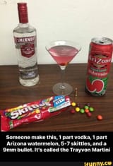 martini drink.
