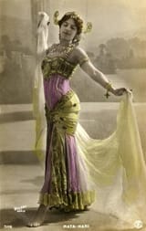 Mata-Hari-in-costume-354x560[1]