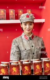 young-female-chinese-communist-in-period-uniform-from-wwii-2H2RWXE