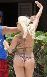 rs_634x1024-150616084130-634-lady-gaga-bikini-thong-butt