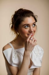 Natalia Dyer 8