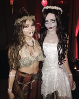 Stella Hudgens &amp; Kathryn Newton