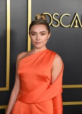 Florence-Pugh-01