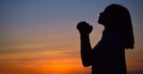 9145-woman-praying-gettyimages-made-suta-eyeem-4079696390