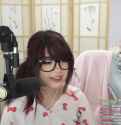 headpat_thumb.jpg