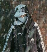 sad dami in snow