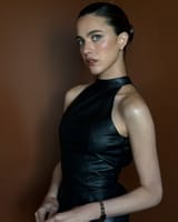 Margaret for “Honey Don’t” photocall in Cannes.styling @daniellegoldberg @chanelofficial hair @brycescarlett manicure @ccnailsparis makeup @ninapark #margaretqualley #cannesfilmfestival #honeydont (1)
