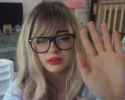 hands_thumb.jpg