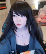 tits out