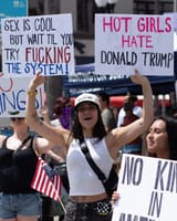 huntington-beach-no-kings-protest-v0-02hdewd5jz6f1