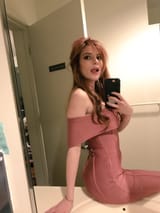 bella-thorne-social-media-12-18-2017-2
