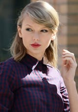 beauty-2014-04-taylor-swift-half-up-hairstyle-main
