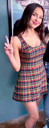 OliviaRodrigo_-fd3ytvo4skcb1