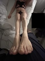 827