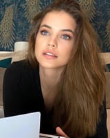 Holy Fuck She&#039;s Pretty
