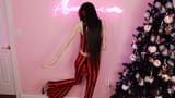 Eugenia-Cooney-Feet-6977793