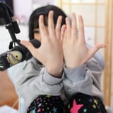 hands
