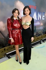 Ella-Purnell-Hailee-Steinfeld-ARCANE-Season-Two-World-Premiere-Red-Carpet-Fashion-Tom-Lorenzo-Site-2