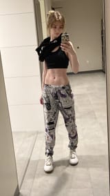 FoocHROXEA85_6d