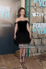Natalie-Portman-Feet-8640615