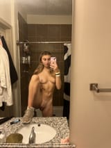 7955566-bath