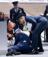 biden falls again