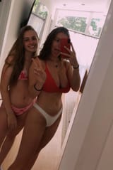 keepin-the-friend-group-humble-v0-55krtoggbpxd1