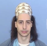 tight-hat-shate