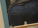 meows bum