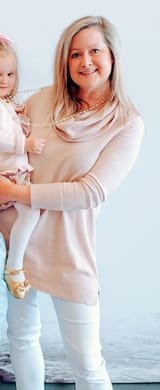44 YO MILF