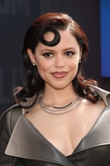 Jenna Ortega 4596