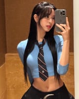 230419-ITZY-Instagram-Update-Yuna-documents-1