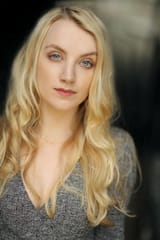 evanna-lynch-luna-lovegood-from-harry-potter-v0-8be7xwdxjhya1 (1)